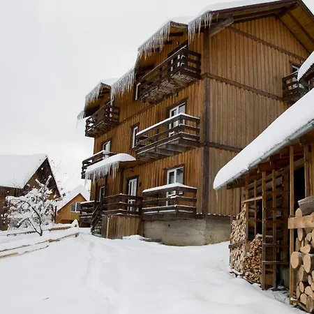 Gutsul Krai Bed & Breakfast Yablunytsya