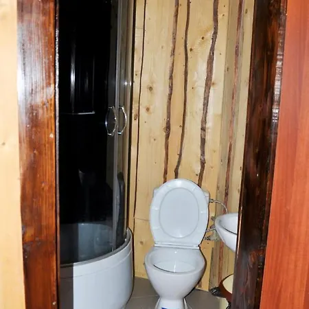 Gutsul Krai Bed & Breakfast Yablunytsya