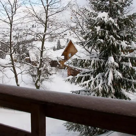 Bed & Breakfast Gutsul Krai Yablunytsya