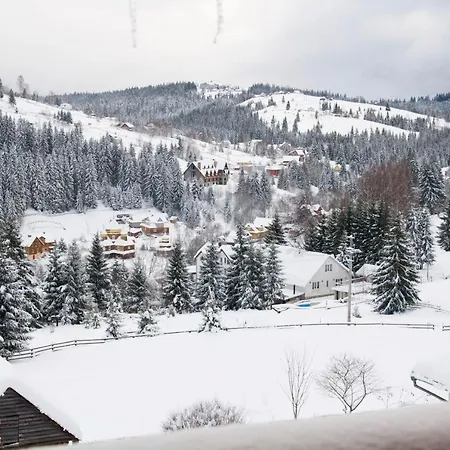Gutsul Krai Bed & Breakfast Yablunytsya