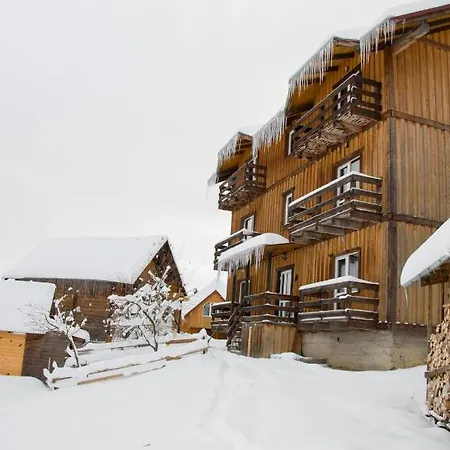 Bed & Breakfast Gutsul Krai Yablunytsya