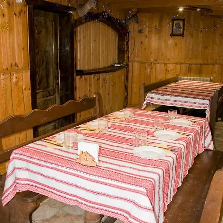 Gutsul Krai Bed & Breakfast