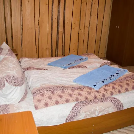 Bed & Breakfast Gutsul Krai Yablunytsya